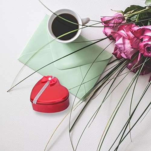 AMOSFUN 4PCS Caixas de casamento em forma de coração latas de metal com tampas de contêineres de lata de lata