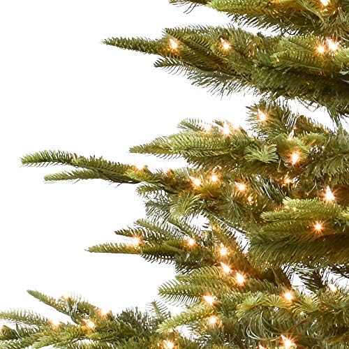 PULEO International de 6,5 pés pré-iluminada Árvore de Natal Artificial do ASPEN com 500 Ul Light Light Lights,