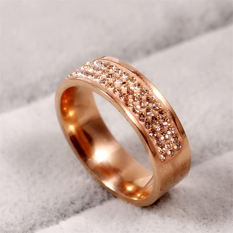 Kolesso Rose Gold Famous Brand Brand Zircon Ring 8mm meio círculo de três linhas Crystal 316L Rings de dedos para mulheres MEN-68933