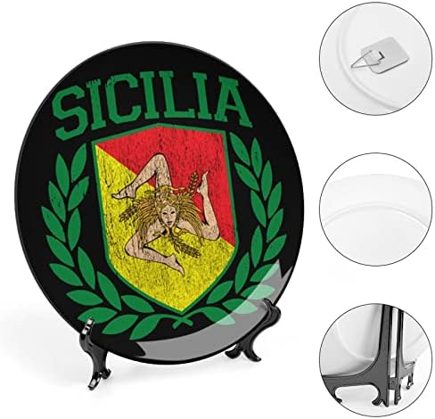 Bandeira siciliana no escudo com louros pendurados na placa decorativa de cerâmica com exibição Gretos de casamento